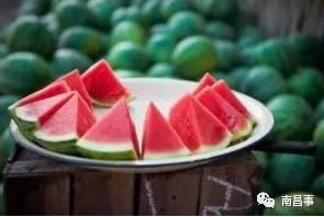 来吃一口吧吃瓜视频,带你领略网络热点的魅力