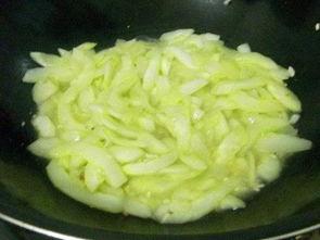 白瓜怎么抄吃最好吃视频,视频教你如何烹饪最佳口感