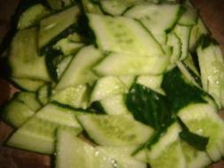 瓜白瓤怎么吃才好吃呢视频,解锁清新口感的小技巧