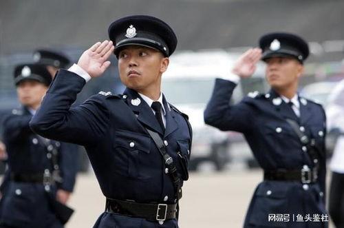 警察女儿吃瓜比赛视频,趣味横生展现警界风采