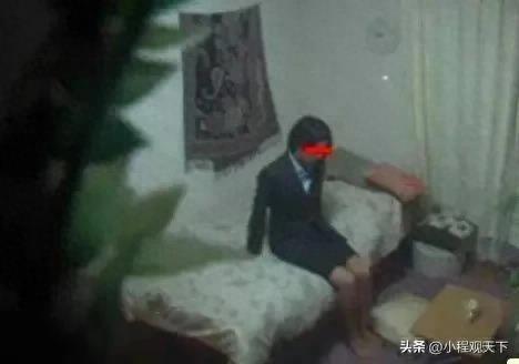 青州黄楼吃瓜事件视频播放,视频曝光引发网友热议 第2张 青州黄楼吃瓜事件视频播放,视频曝光引发网友热议 第2张