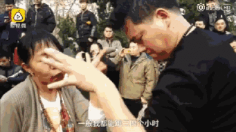 人民公园吃大瓜视频播放,揭秘公园里的热门话题