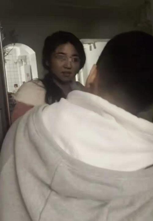 女人吃野瓜视频  第3张